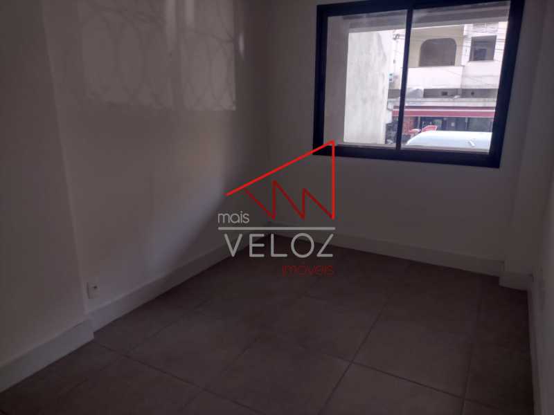 Apartamento à venda com 1 quarto, 46m² - Foto 4