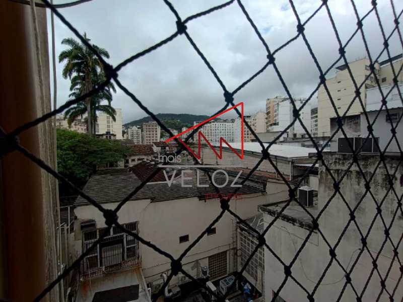 Apartamento à venda com 1 quarto, 45m² - Foto 20