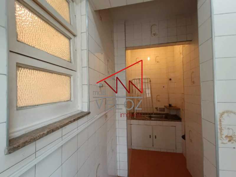 Apartamento à venda com 1 quarto, 45m² - Foto 13