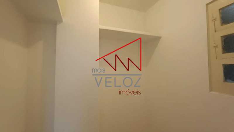 Apartamento à venda com 1 quarto, 45m² - Foto 19