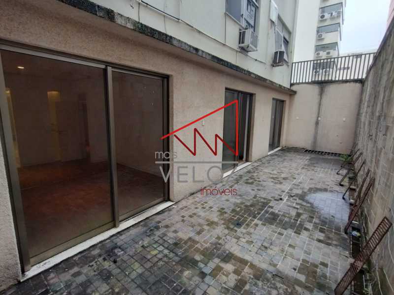 Apartamento à venda com 4 quartos, 285m² - Foto 13