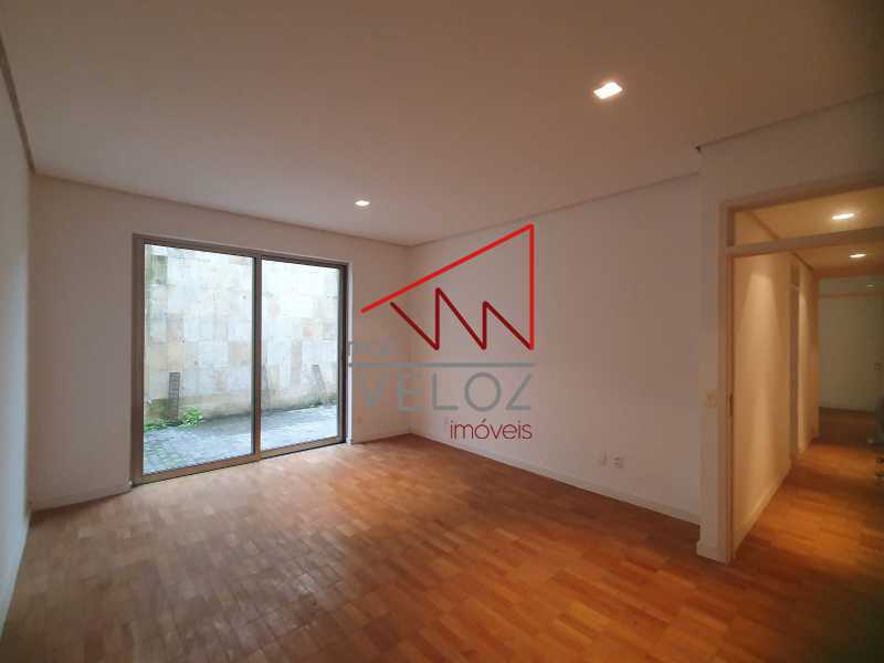 Apartamento à venda com 4 quartos, 285m² - Foto 16