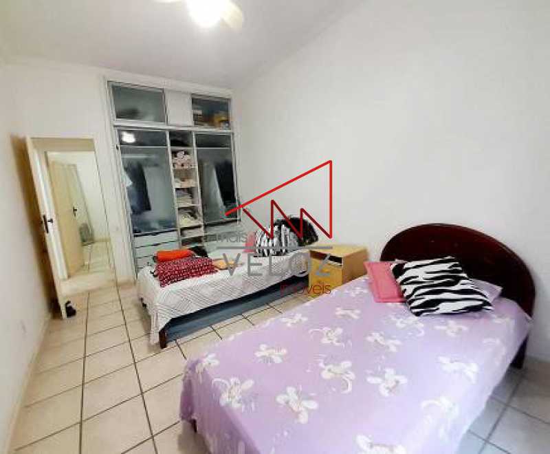 Apartamento à venda com 2 quartos, 72m² - Foto 14