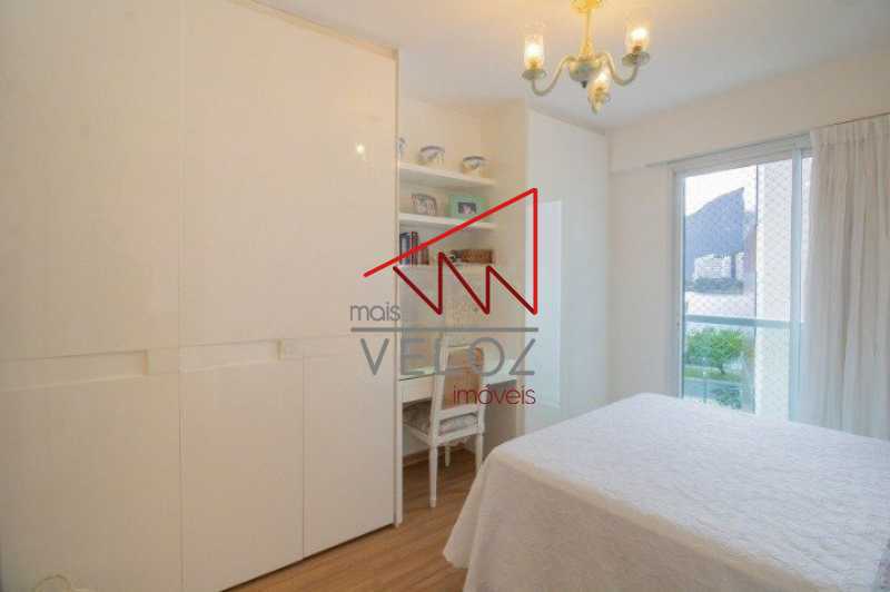 Apartamento à venda com 3 quartos, 121m² - Foto 26