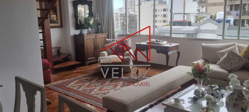 Cobertura à venda com 3 quartos, 195m² - Foto 2