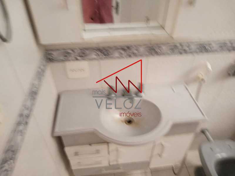 Apartamento à venda com 1 quarto, 30m² - Foto 18