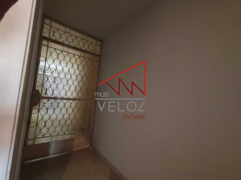 Apartamento à venda com 2 quartos, 89m² - Foto 4