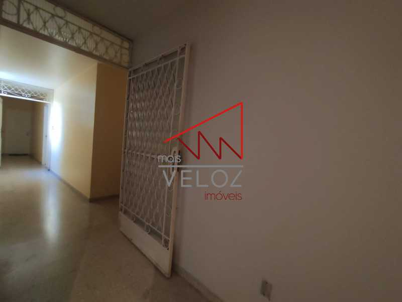 Apartamento à venda com 2 quartos, 89m² - Foto 5