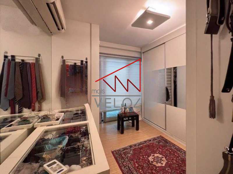 Apartamento à venda com 4 quartos, 213m² - Foto 15