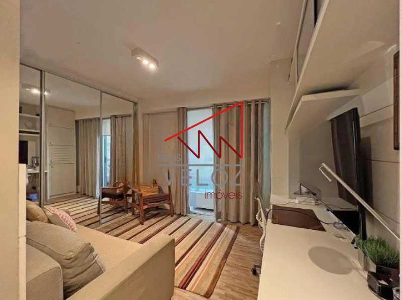 Apartamento à venda com 4 quartos, 213m² - Foto 16