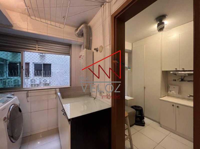 Apartamento à venda com 4 quartos, 213m² - Foto 20