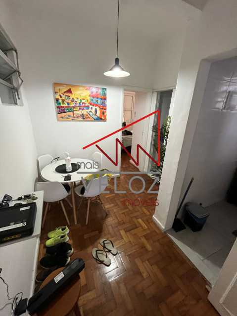 Apartamento à venda com 1 quarto, 41m² - Foto 2