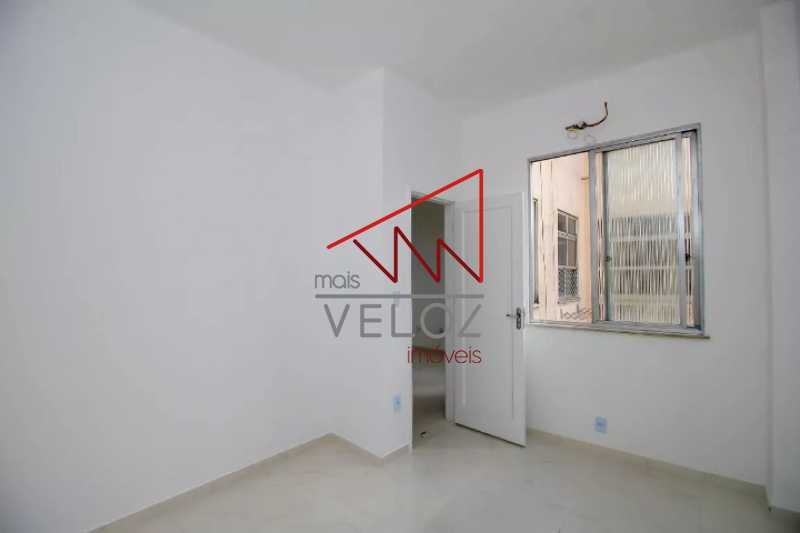 Apartamento à venda com 1 quarto, 30m² - Foto 14