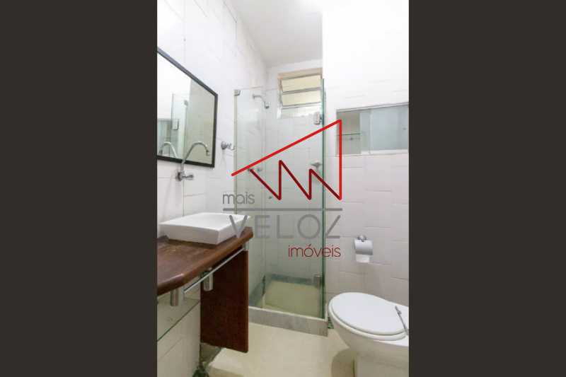 Apartamento à venda com 1 quarto, 40m² - Foto 11