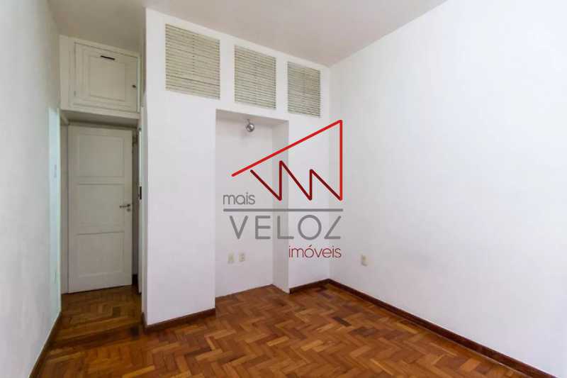 Apartamento à venda com 1 quarto, 40m² - Foto 17