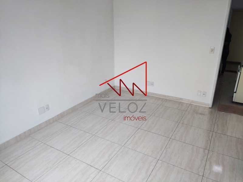 Apartamento à venda com 1 quarto, 30m² - Foto 5