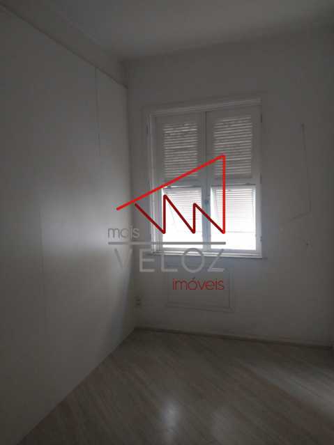 Apartamento à venda com 2 quartos, 78m² - Foto 11