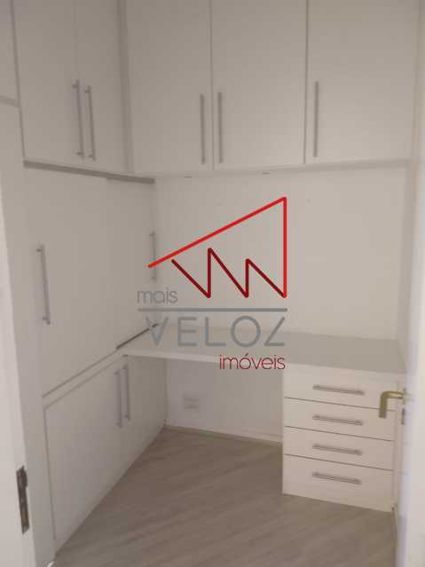 Apartamento à venda com 2 quartos, 78m² - Foto 13