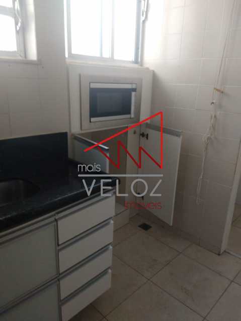 Apartamento à venda com 2 quartos, 78m² - Foto 15