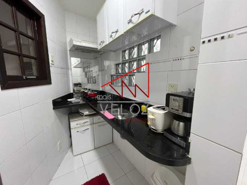 Apartamento à venda com 1 quarto, 48m² - Foto 5