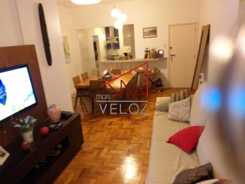 Apartamento à venda com 3 quartos, 91m² - Foto 2