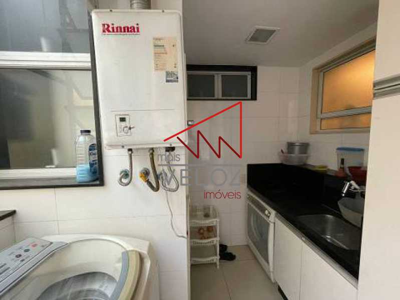 Apartamento à venda com 3 quartos, 140m² - Foto 19