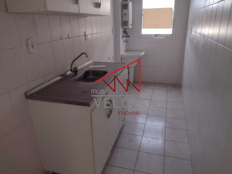 Apartamento à venda com 2 quartos, 60m² - Foto 23