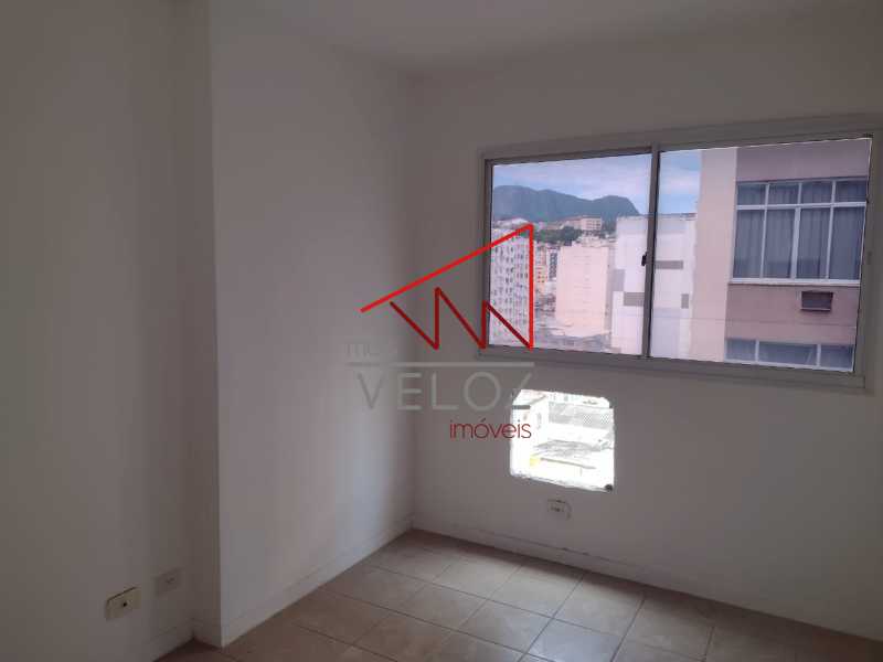 Apartamento à venda com 2 quartos, 60m² - Foto 15