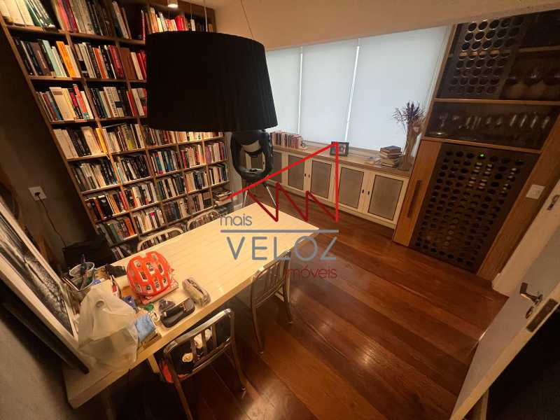 Apartamento à venda com 4 quartos, 250m² - Foto 7