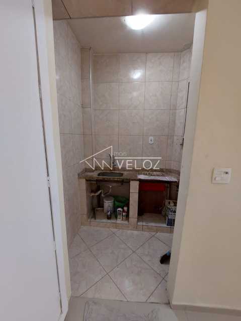 Apartamento à venda com 1 quarto, 32m² - Foto 7