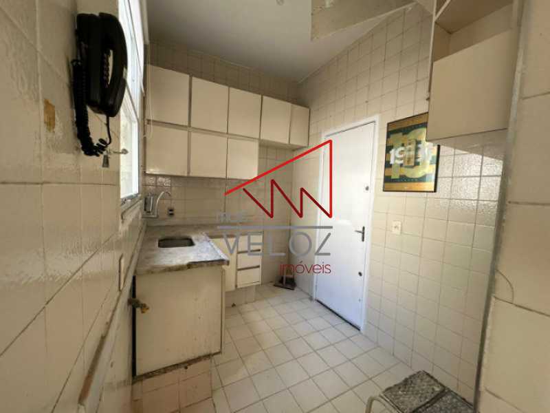 Apartamento à venda com 2 quartos, 49m² - Foto 13