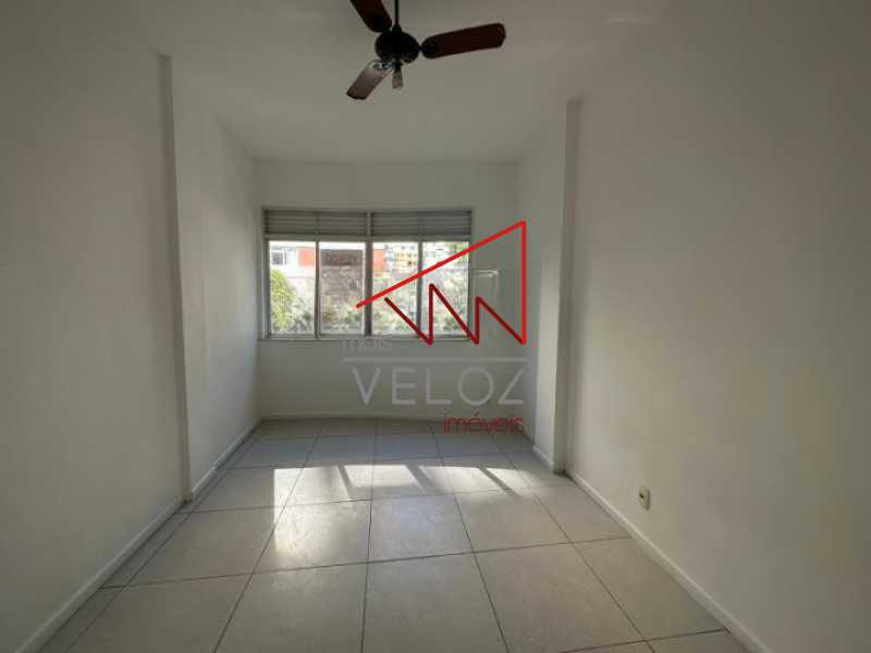 Apartamento à venda com 2 quartos, 49m² - Foto 10