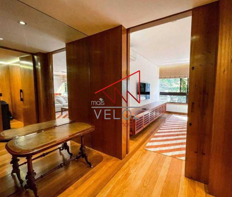 Apartamento à venda com 3 quartos, 160m² - Foto 13