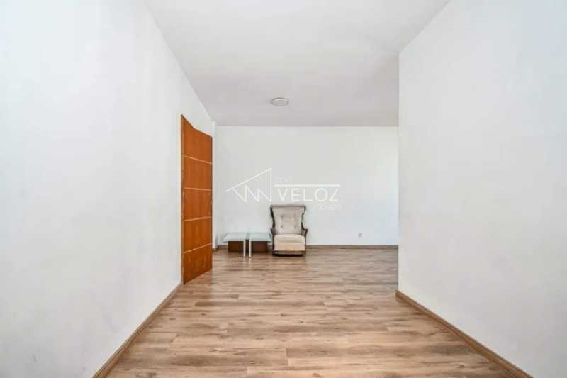 Apartamento à venda com 3 quartos, 120m² - Foto 4