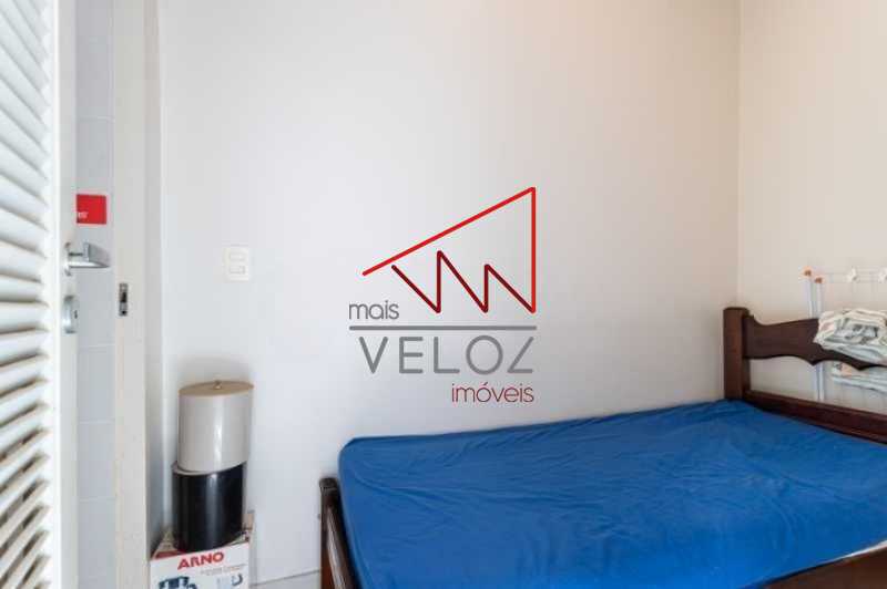 Apartamento à venda com 4 quartos, 150m² - Foto 7