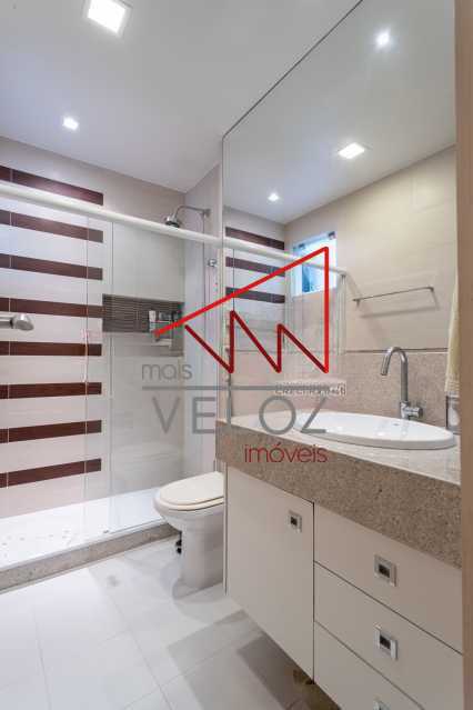 Apartamento à venda com 4 quartos, 150m² - Foto 13