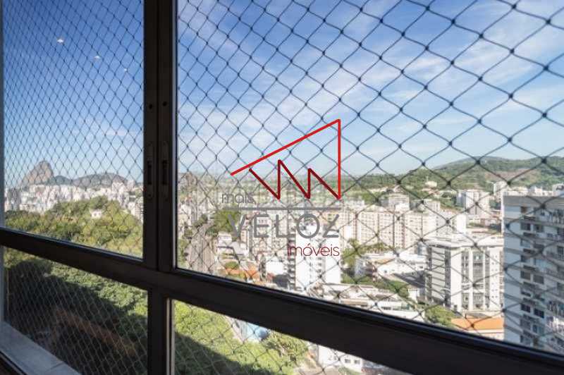 Apartamento à venda com 4 quartos, 150m² - Foto 15