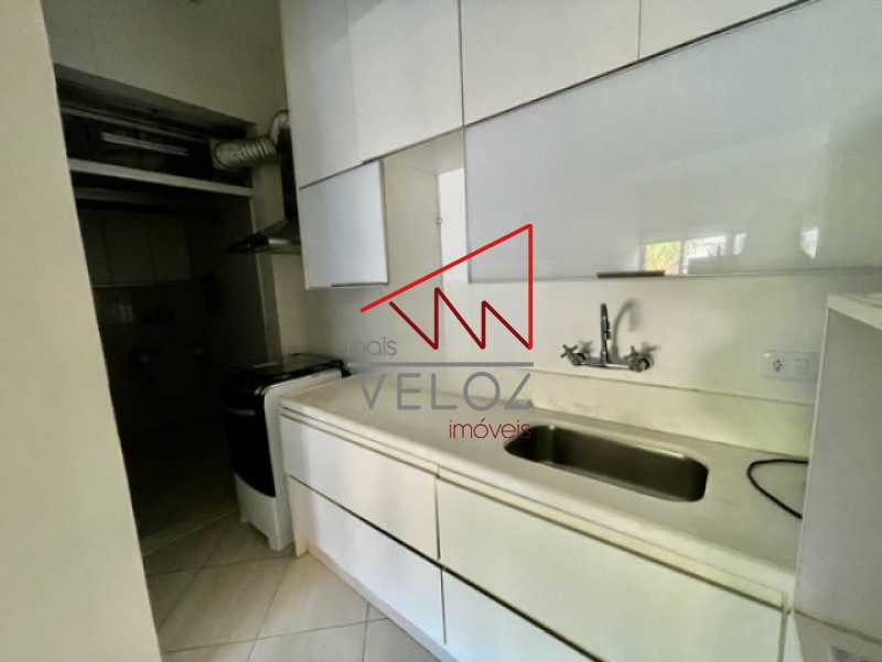 Apartamento à venda com 1 quarto, 50m² - Foto 12