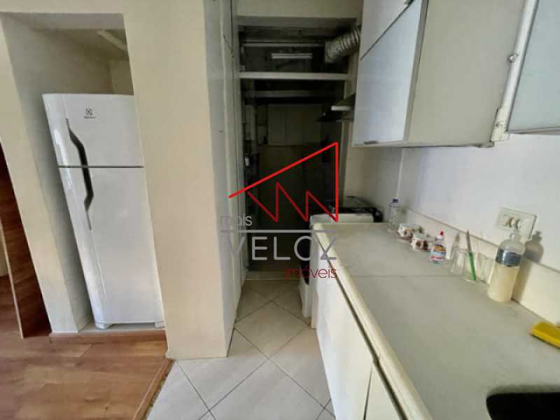 Apartamento à venda com 1 quarto, 50m² - Foto 13