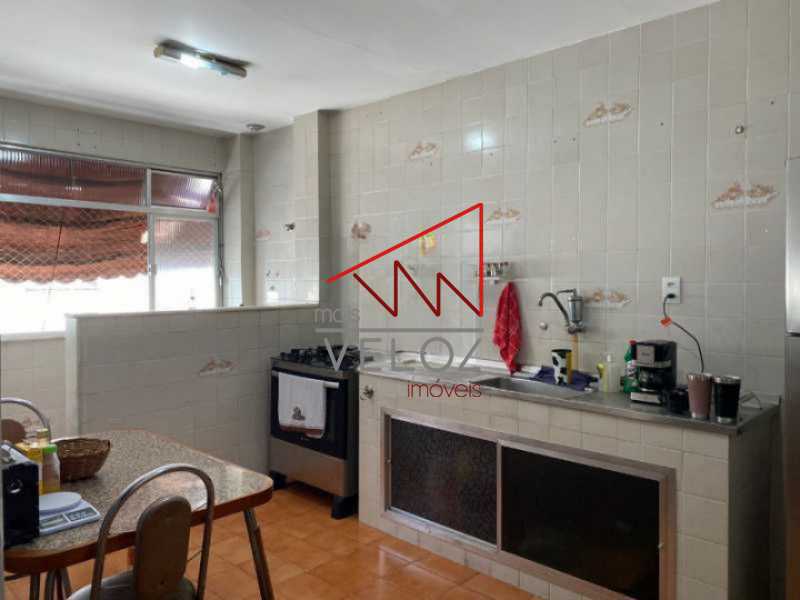 Apartamento à venda com 2 quartos, 92m² - Foto 2