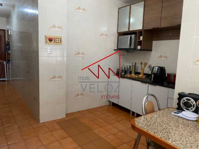 Apartamento à venda com 2 quartos, 92m² - Foto 3