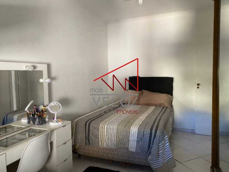 Apartamento à venda com 2 quartos, 92m² - Foto 4