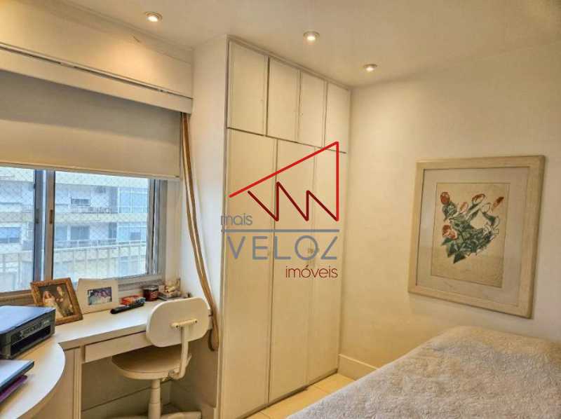 Apartamento à venda com 3 quartos, 114m² - Foto 13