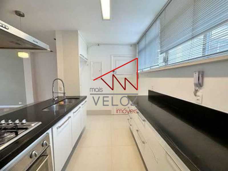 Apartamento à venda com 2 quartos, 105m² - Foto 9