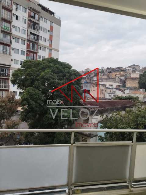 Apartamento à venda com 2 quartos, 69m² - Foto 23