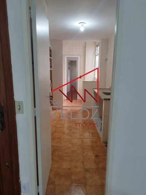 Apartamento à venda com 2 quartos, 69m² - Foto 12