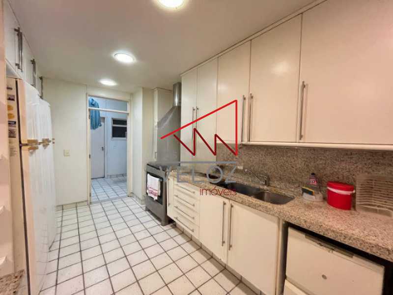 Apartamento à venda com 4 quartos, 335m² - Foto 22