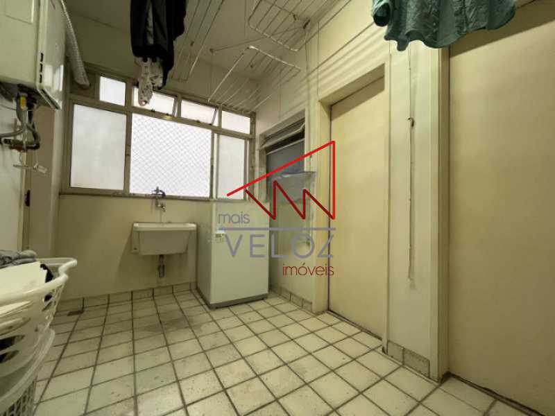 Apartamento à venda com 4 quartos, 335m² - Foto 24