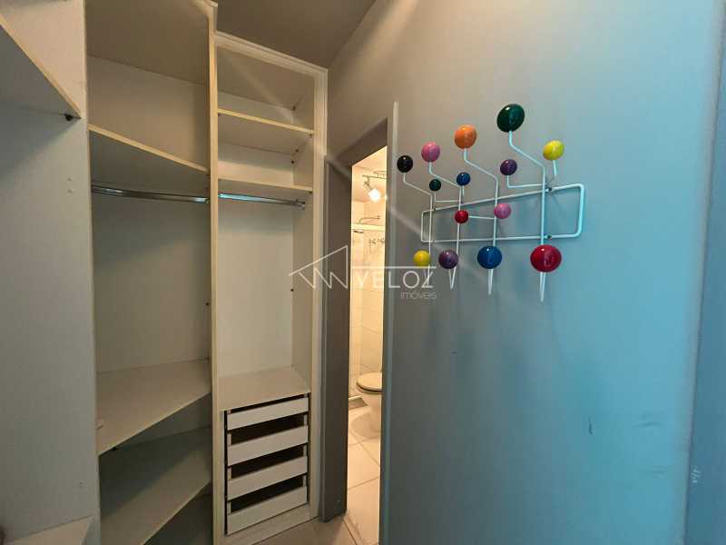 Apartamento à venda com 2 quartos, 76m² - Foto 23