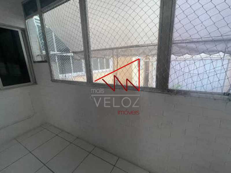 Apartamento à venda com 2 quartos, 83m² - Foto 9